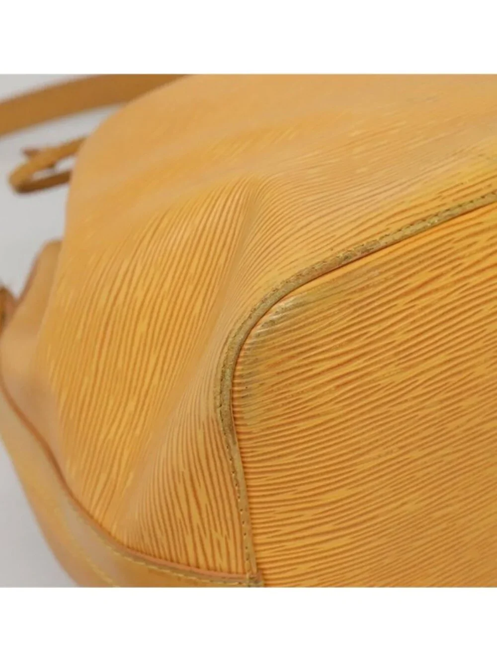 Authentic LOUIS VUITTON Epi Petit Noe Shoulder Bag Yellow M44109 LV